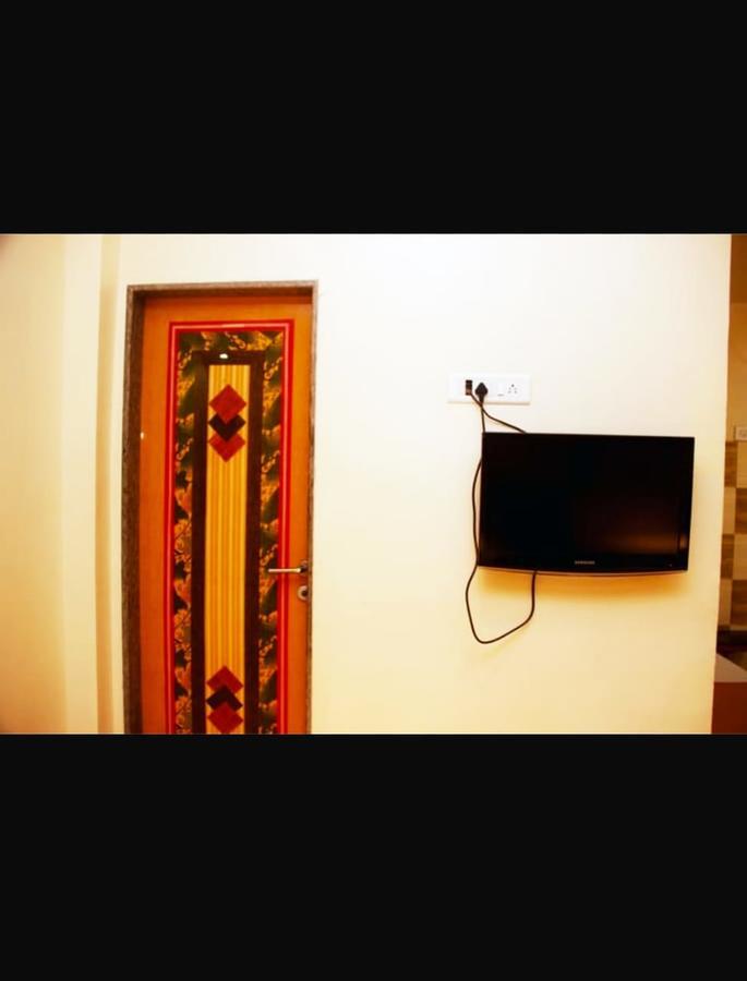 Hotel Apple Sai Residency Shirdi Extérieur photo